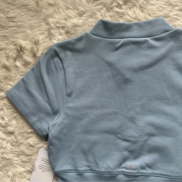 Alo Yoga Top Seamless Plush Cropped Short Sleeve Celestial Blue Sz S NWT New - Picture 5 of 12